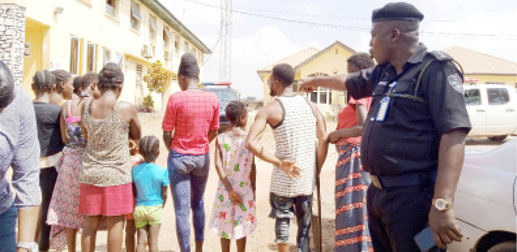 10 Pregnant Girls And Kids Rescued From Ogun Baby Factory (Photo)