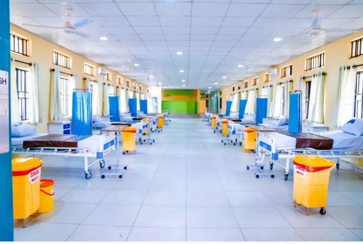 Looters invade COVID-19 isolation centre in Taraba, cart away beds