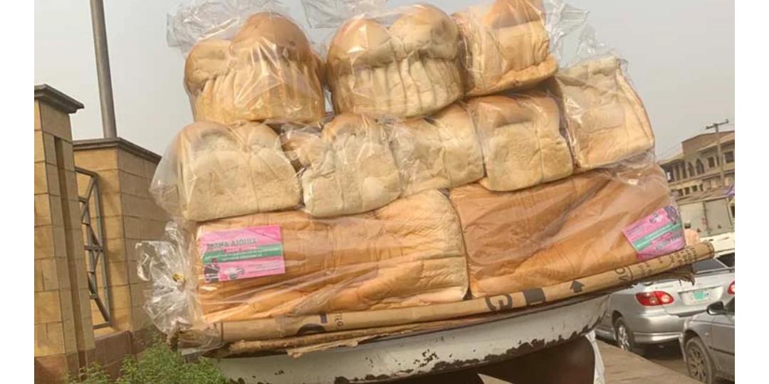Why I resigned my bank Job for bread-hawking -HND Holder