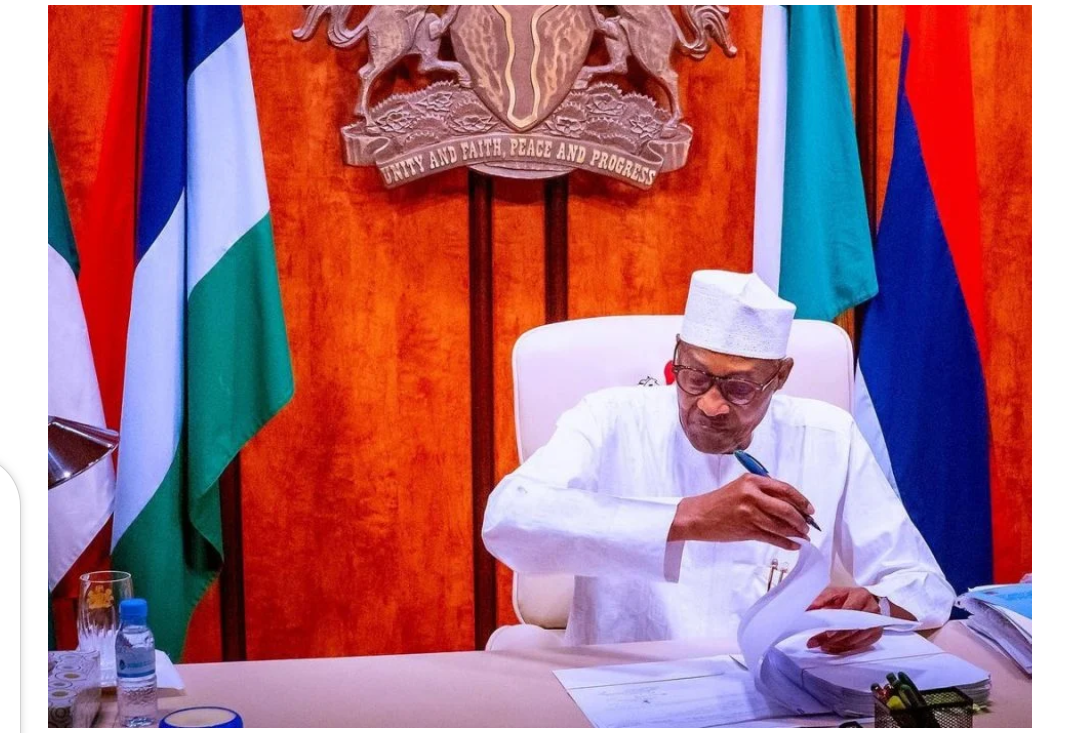 Buhari Signing Of PIB: Petrol May Sell For N300, FG To Decide On Subsidy Today
