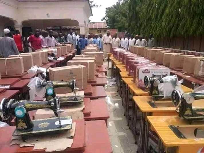 Aliyu Muhktar Shares 100 Vehicles, 500 Refrigerators, 400 Sewing Machines