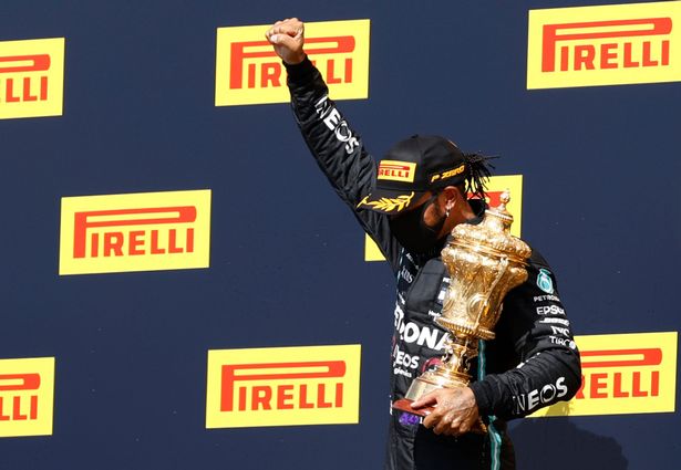 Lewis Hamilton wins record seventh British Grand Prix