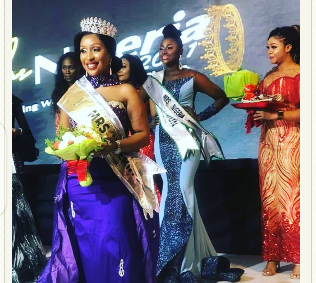 Evelyn Chukwujekwu Crowned Mrs. Nigeria United Nations 2021 (Photos)